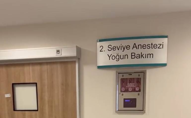 İzmir Atatürk Eğitim ve Araştırma Hastanesi’nde Personel Krizi! İzmir Atatürk Eğitim ve Araştırma Hastanesi’nde personel krizi çıktı.